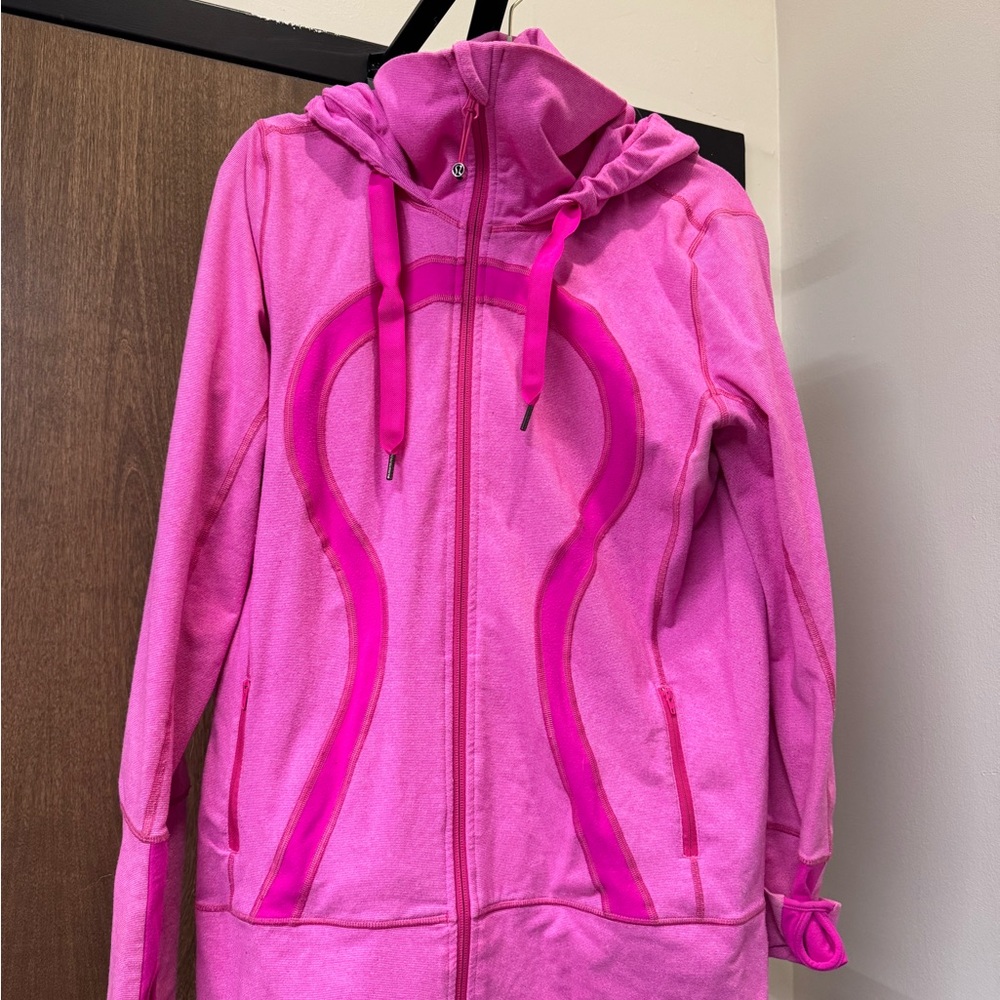 Lululemon Scuba Zip Up Hoodie in Hot Pink.